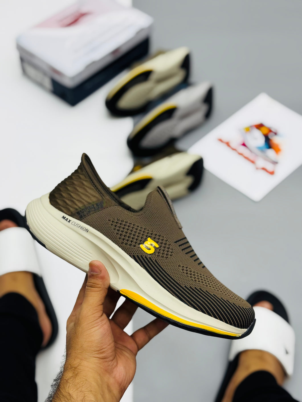 Skechars suprem max cushion