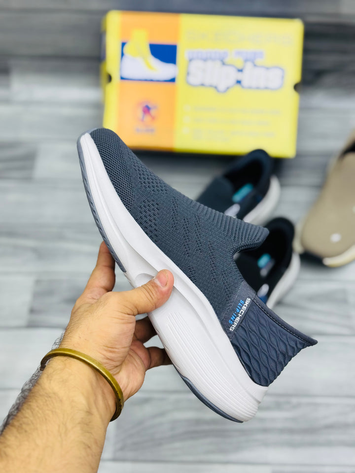 Skehcers ultra light memory foam medicated slip in