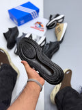 Ads ultra boost Pureboost 22 Shoes g/f/black