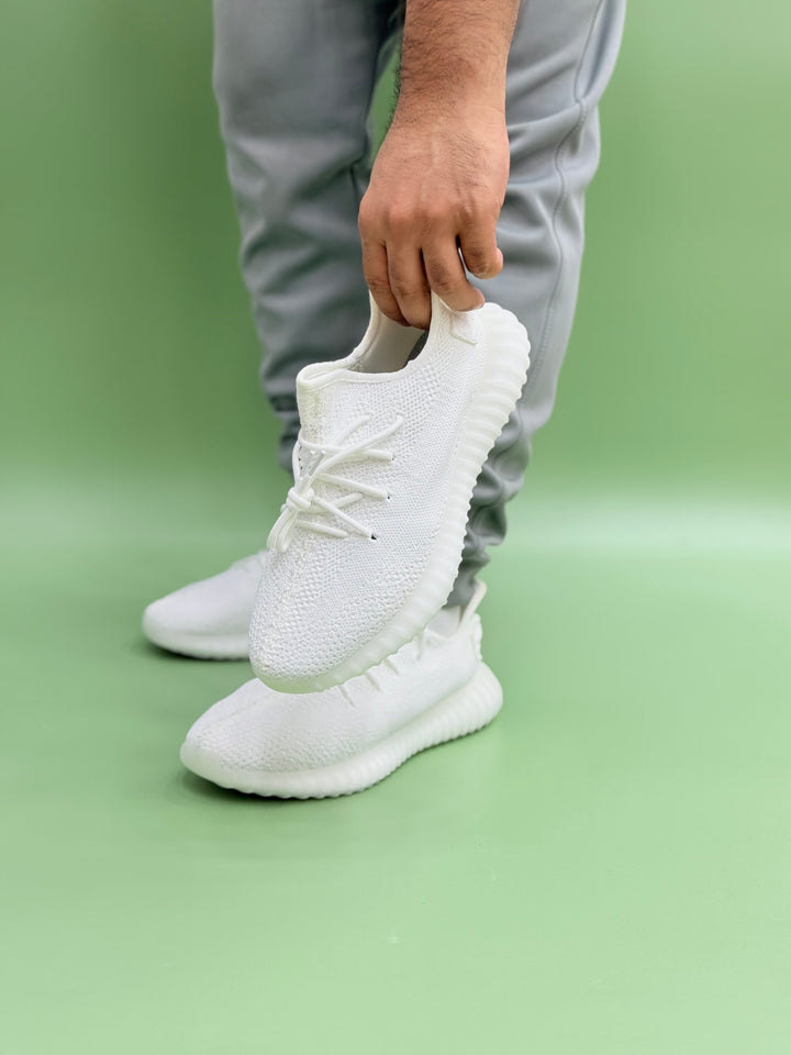 Yezy shoesx350