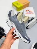 SKECHARS go run swirl tech SLIP-INS MAX CUSHIONING