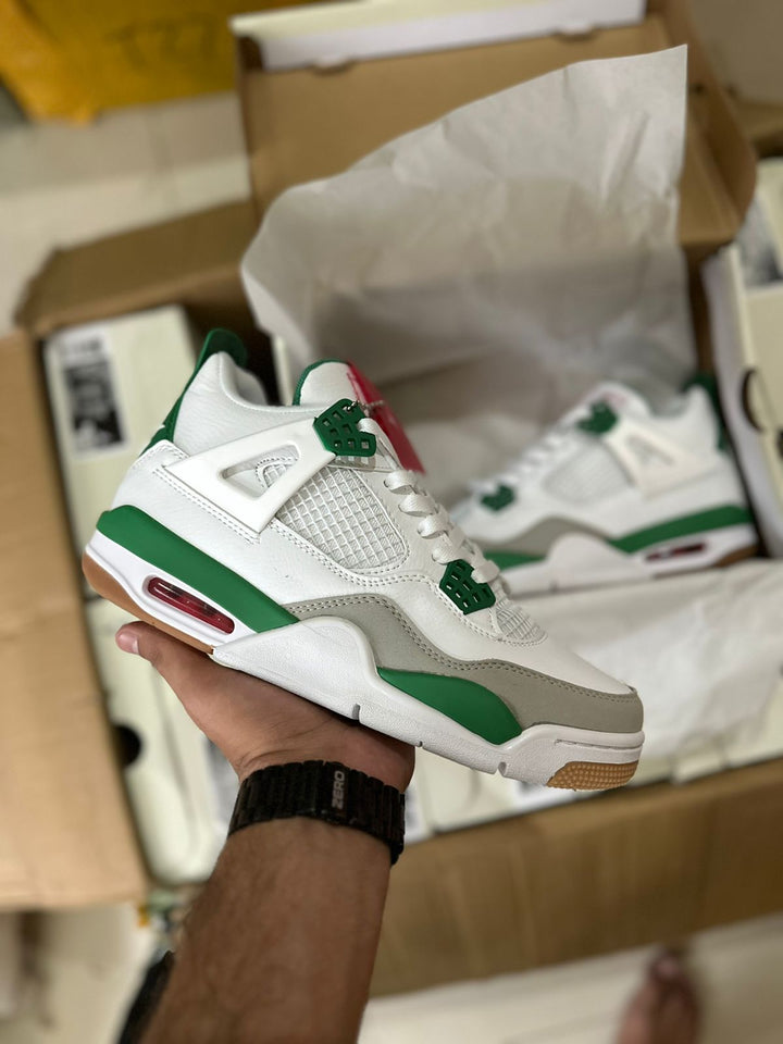 Aj 4 premium