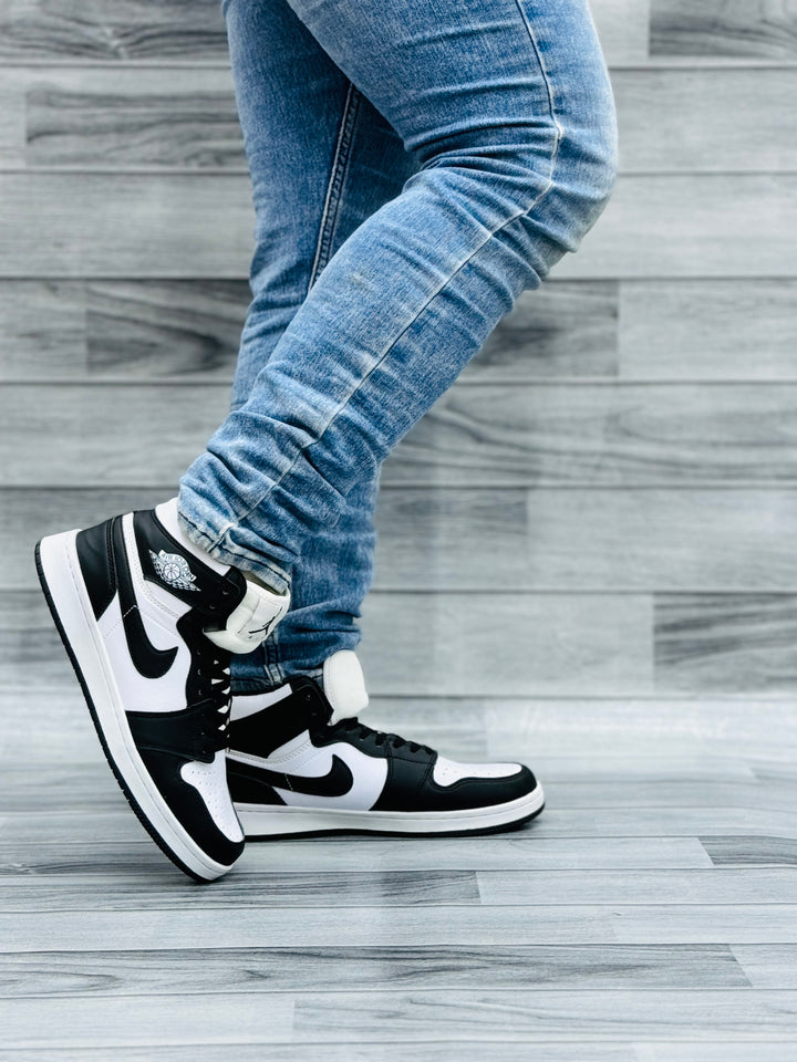 Nk Air Jordan 1 Mid Panda White/Black