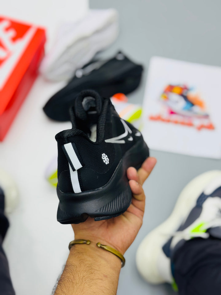 Nke air zoom runners 4.3 (full/black)