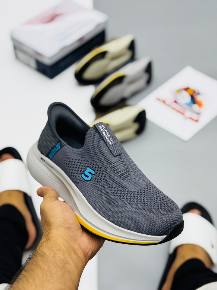 Skechars suprem max cushion