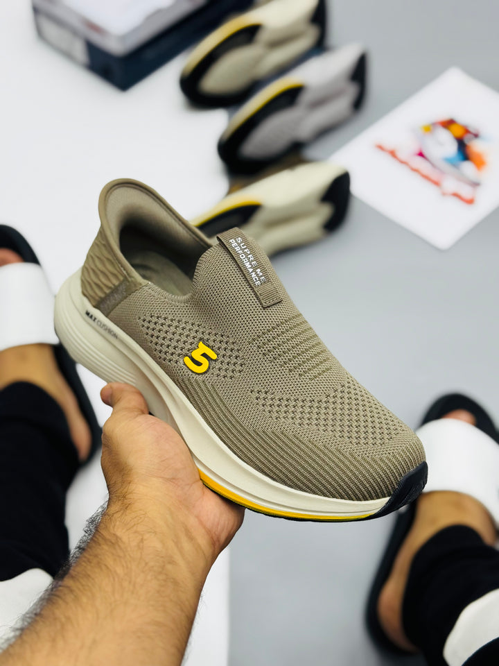 Skechars suprem max cushion