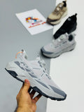 Fashion shoes gray