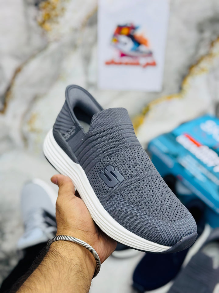 Skechare pro madicated comfortable shoes xgr