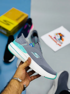 Skeckars hyper burst for women’s