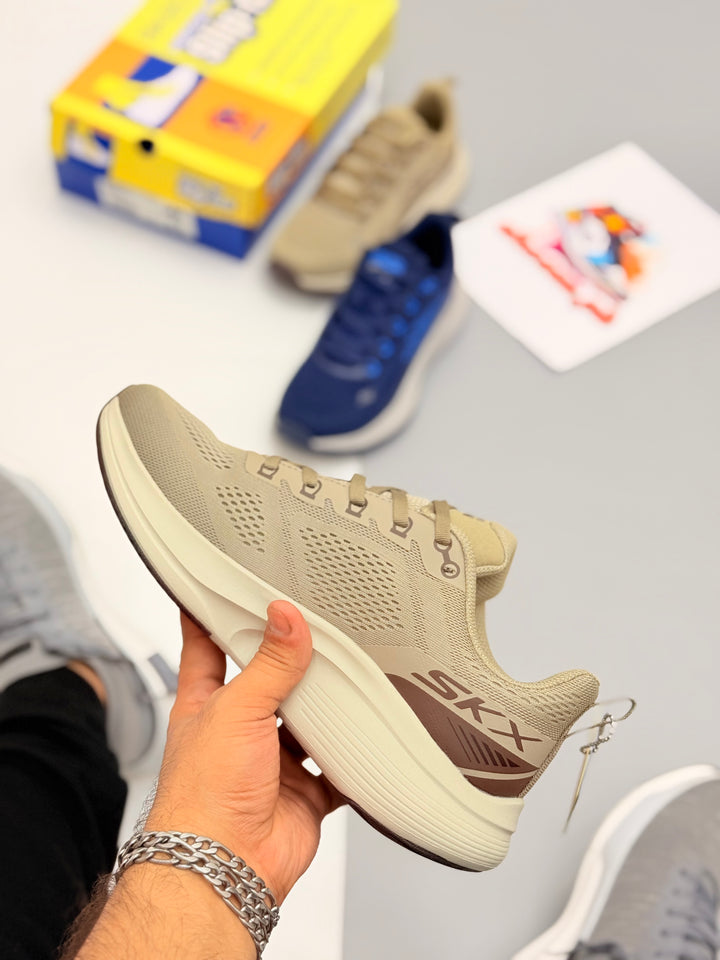 Skehcers sky max cushion