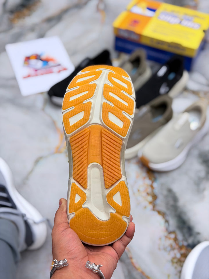 SKECHARS ARCH-FIT 2.0 SLIP-IN MADICATED (khaki)