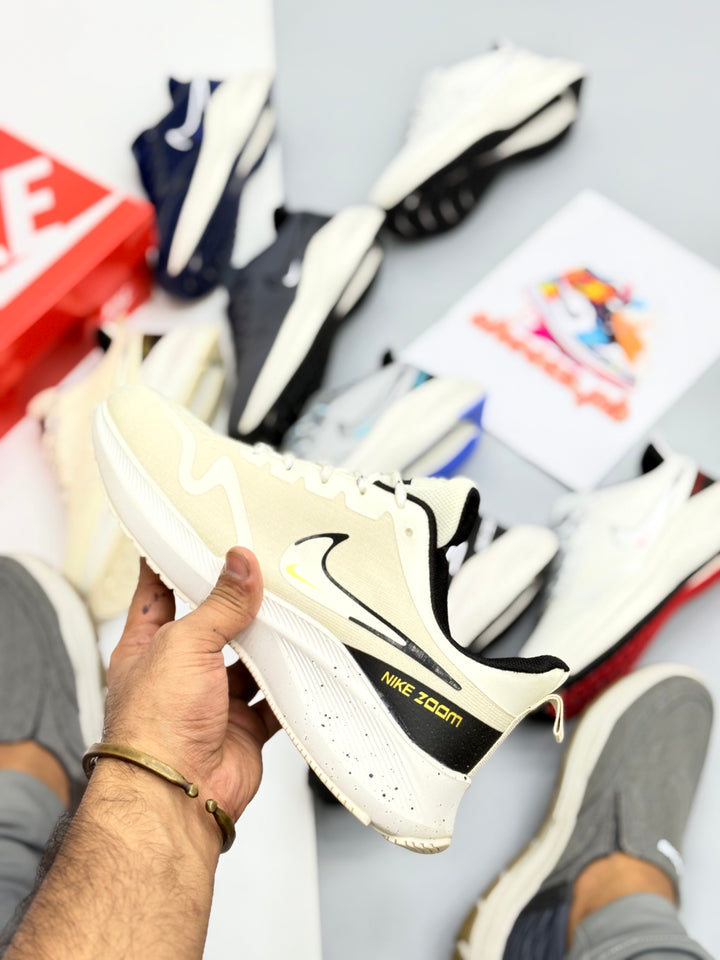 Nke air zoom Pegasus 8x beige