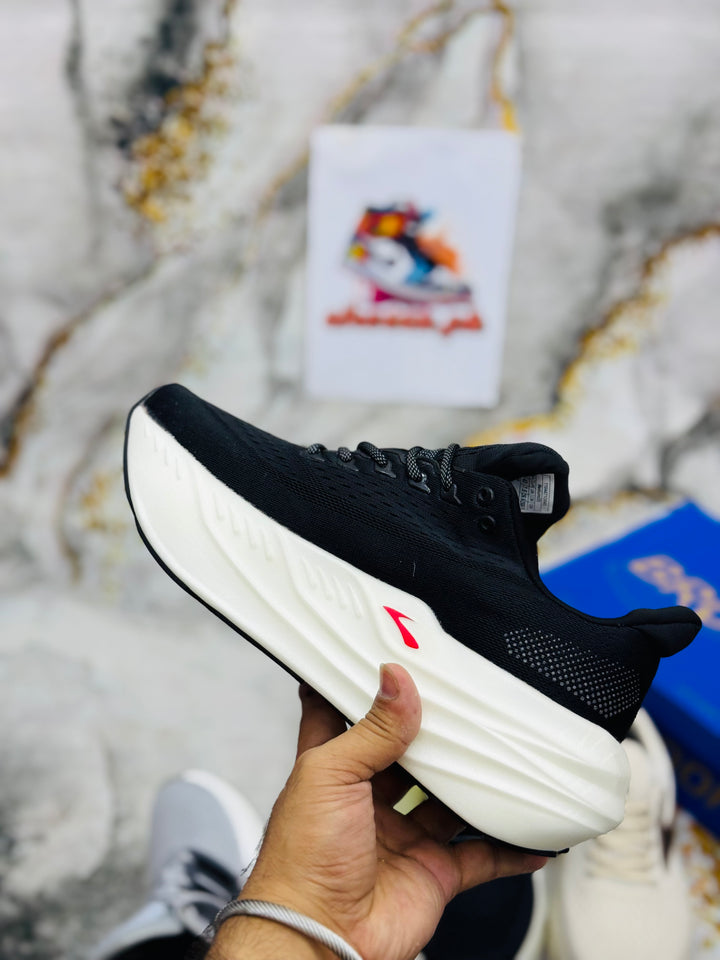 Brookes Mens Glycerin Max Neutral Running & Walking Shoe
 xblack