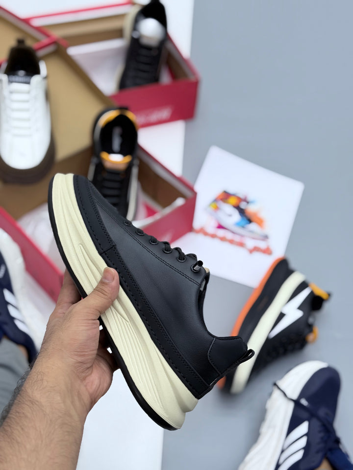New sneakers flash