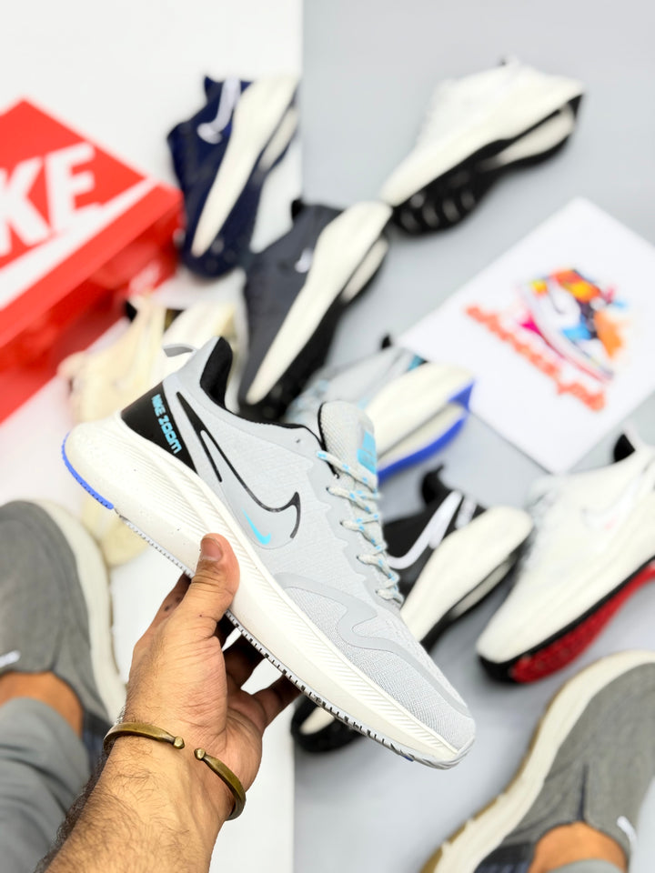 Nke air zoom runners gray