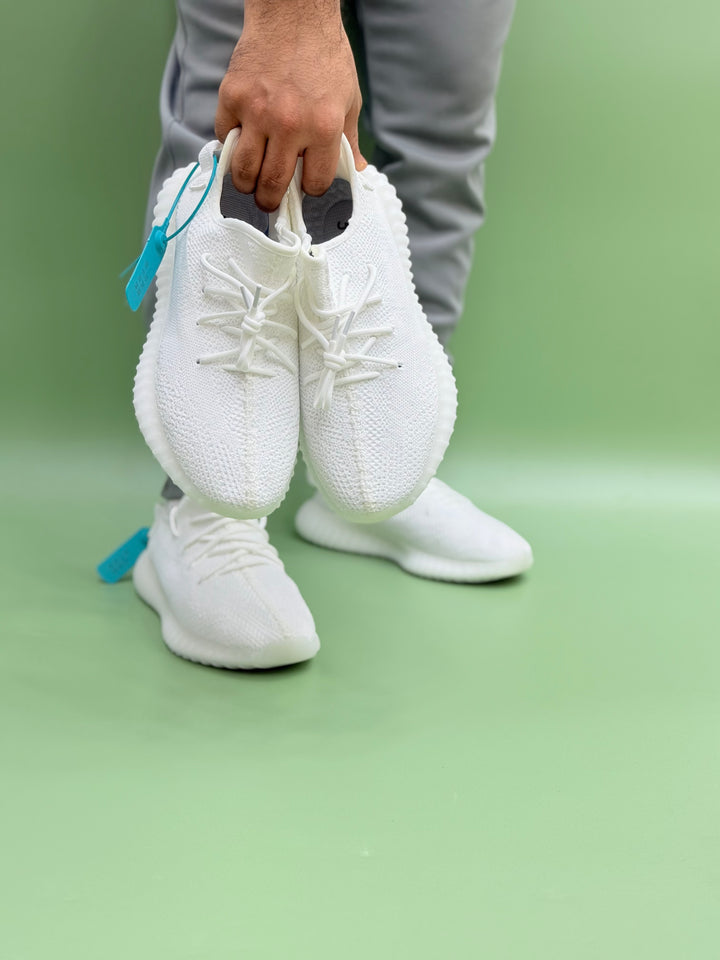 Yezy shoesx350