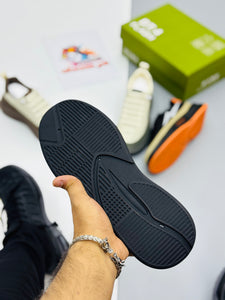 Flash sneakers