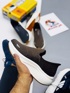 Skchers ultralight slip in brown