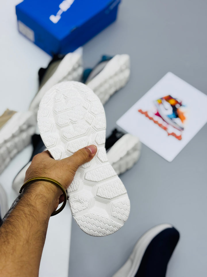 Li-Ning memory foam sole sneakers gblack