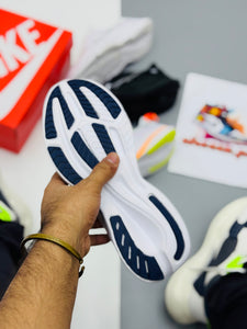 Nke air zoom runners 4.3 (white/blue)