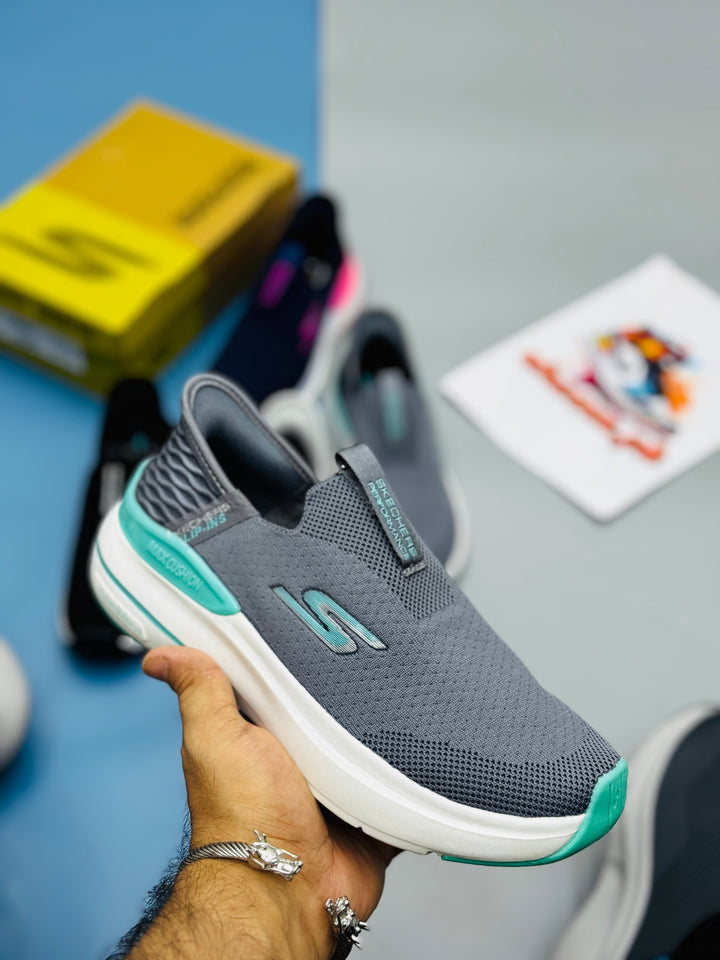 Skeckars hyper burst for women’s