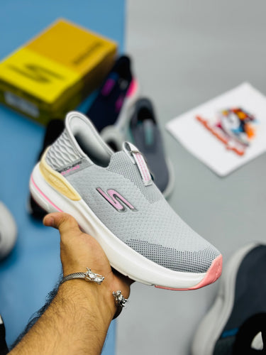 Skeckars hyper burst for women’s