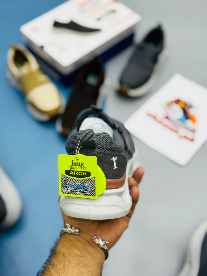 Skeckars 1st/walk distance walker x