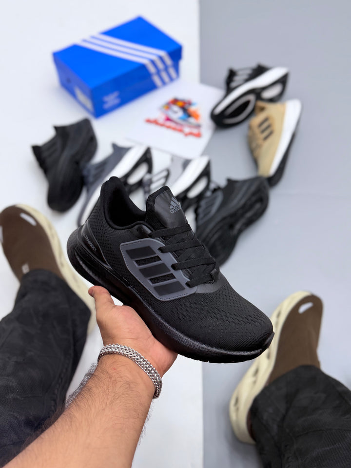 Ads ultra boost Pureboost 22 Shoes g/f/black