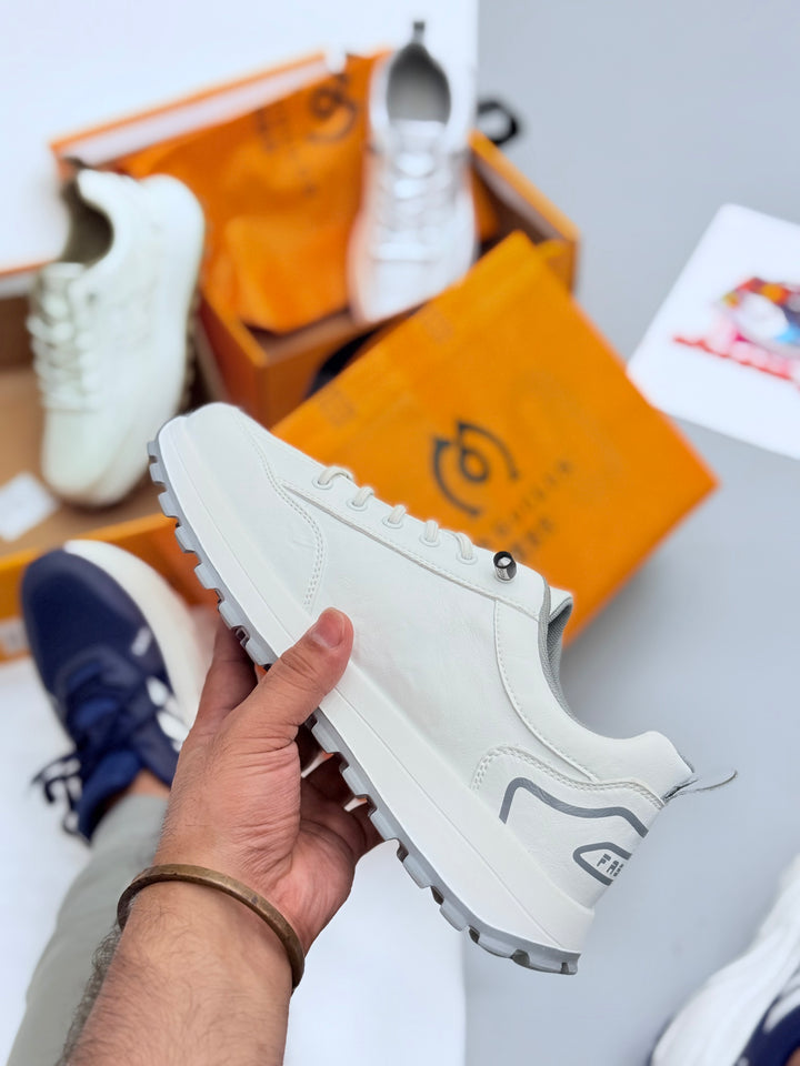 Summer Breathable Men's Sports Shoes With Thick Sole For Increased Height Casual Low Top High Quality
