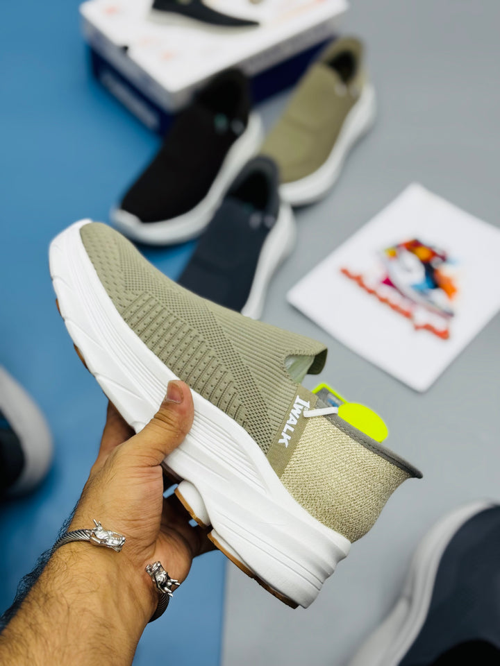 Skeckars 1st/walk distance walker