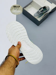 Men's Breathable Sneakers