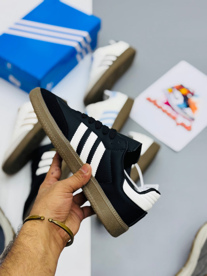 Samba shoes black