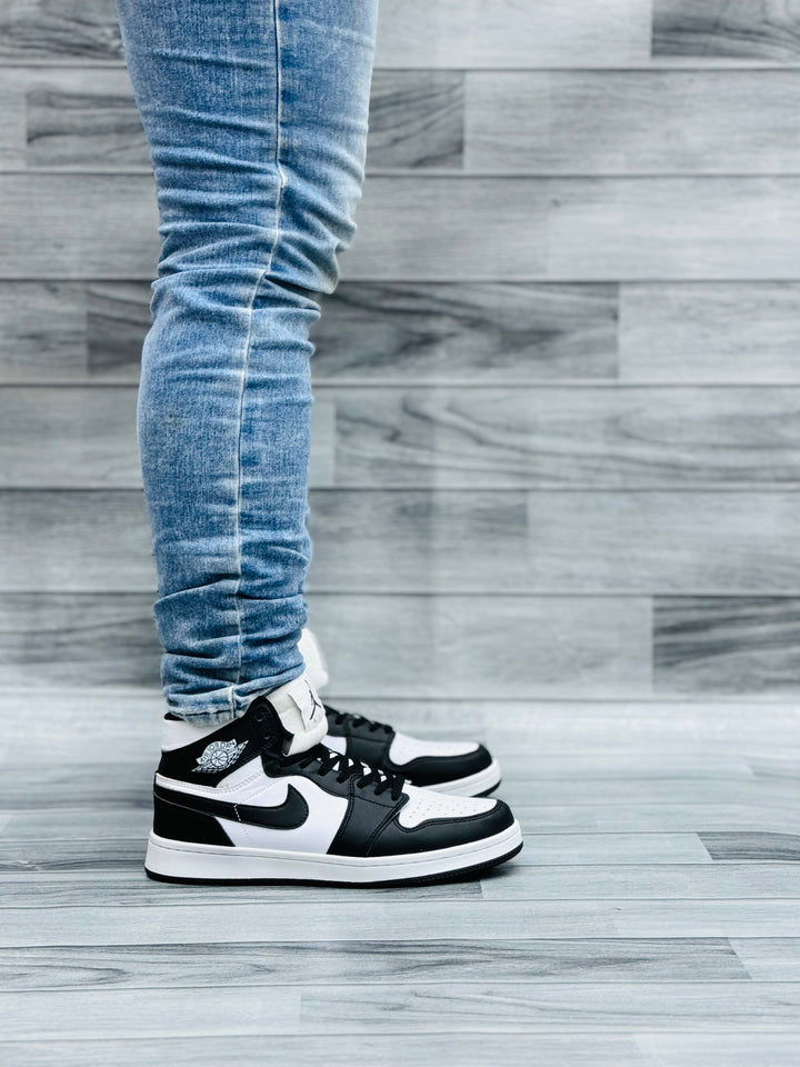 Nk Air Jordan 1 Mid Panda White/Black