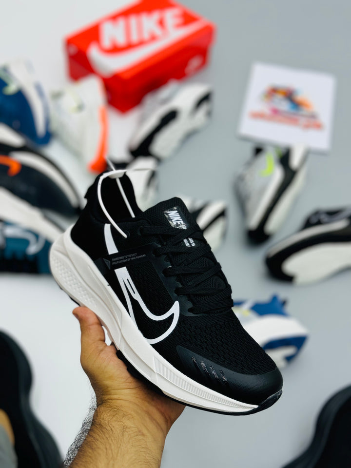 Nke air zoom trail  xblack