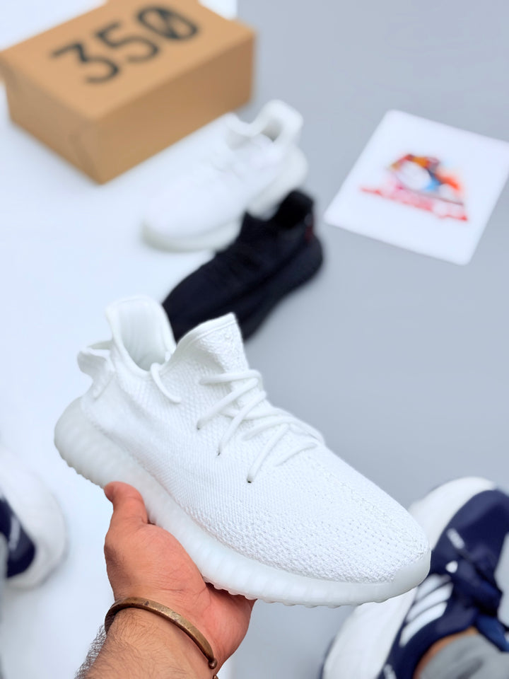 Yezy shoesx350