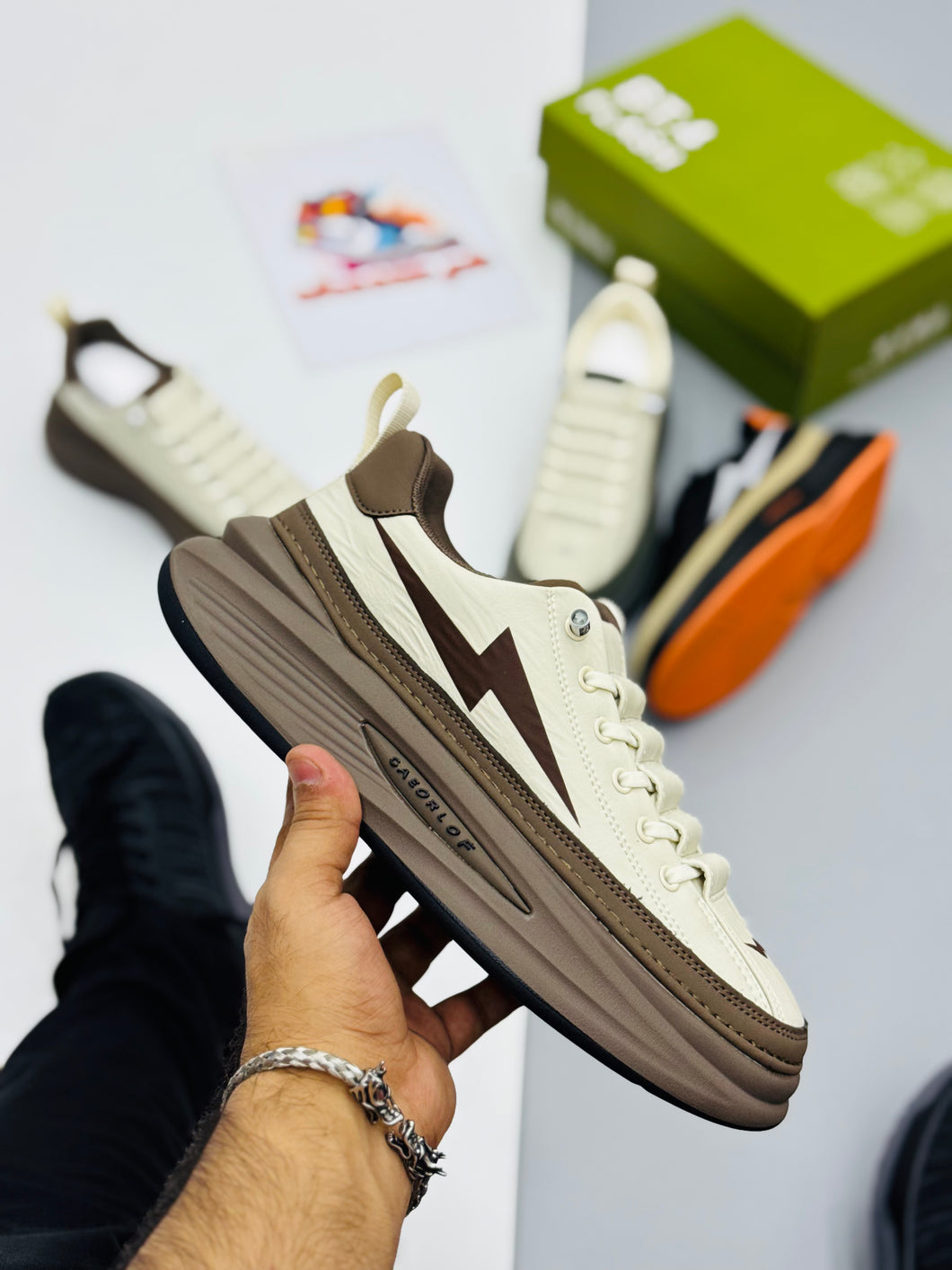 Flash sneakers