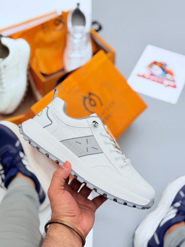 Summer Breathable Men's Sports Shoes With Thick Sole For Increased Height Casual Low Top High Quality
