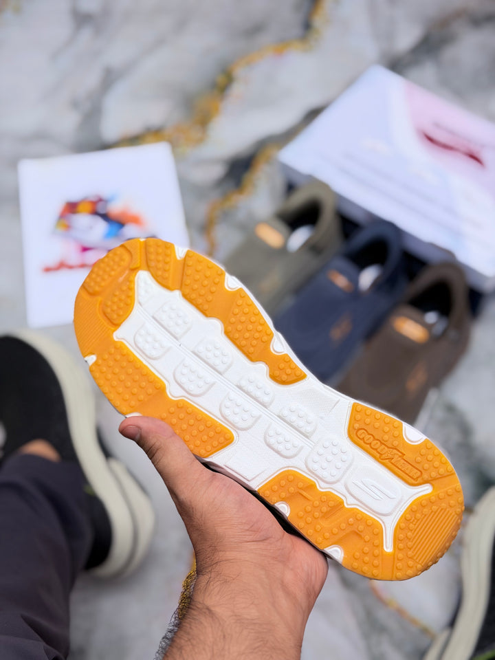 Skechars Goodyear go Walk (kh)