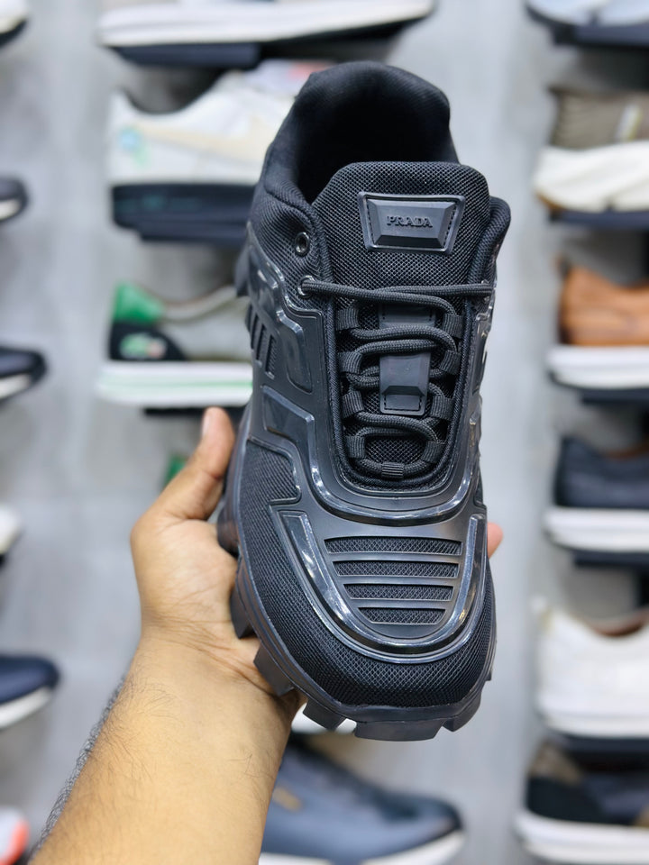 THUNDER SHOES - BLACK