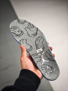 KAWS x Air Jordan 4 Cool Grey/White